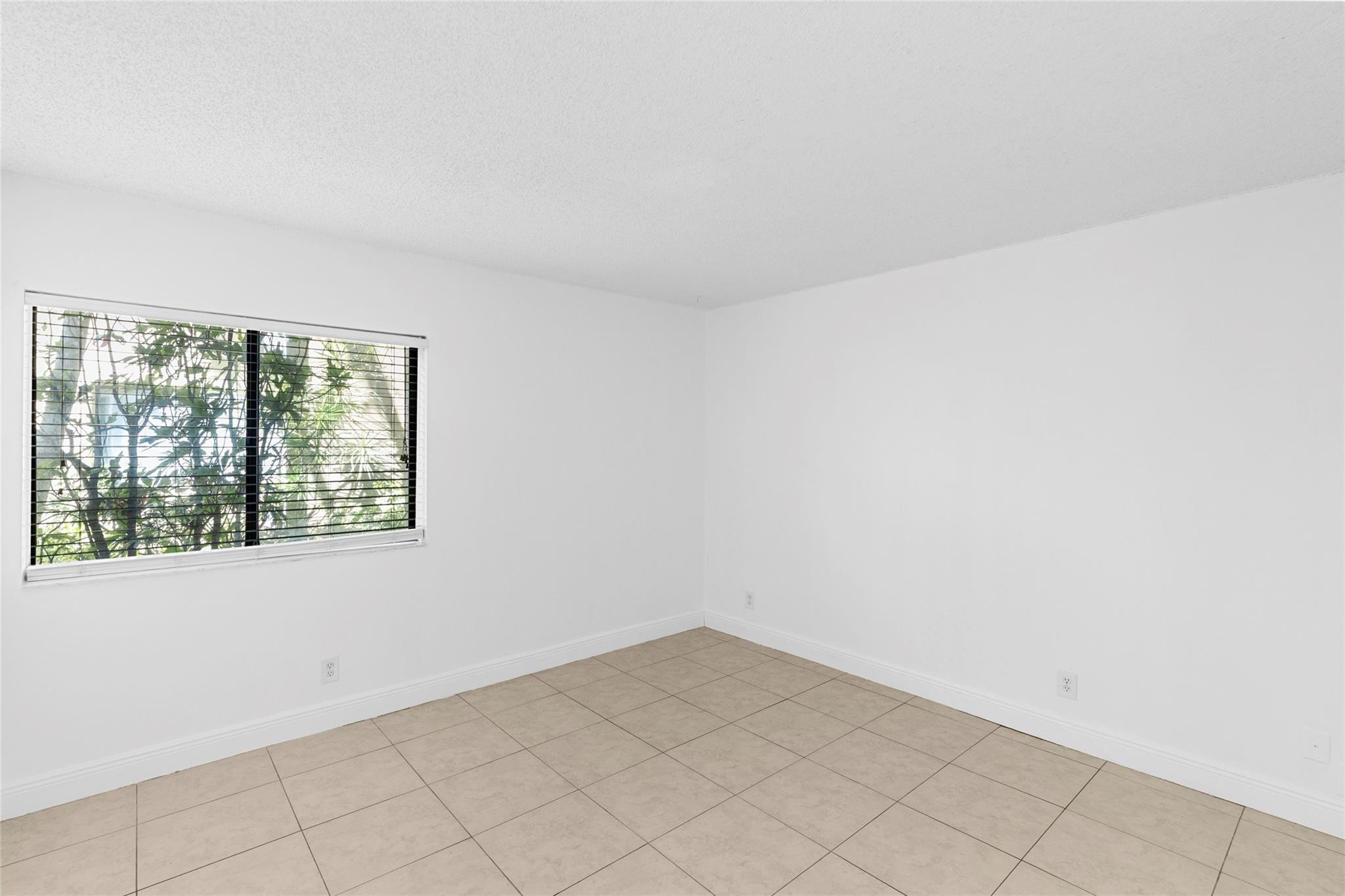2661 Riverside Drive, Unit 2 Coral Springs, FL 33065 - Photo 15 of 20 2nd Bedroom/Office