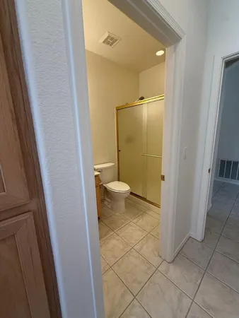 $2,400 | 45 East 9th Place, Unit 71, Mesa, AZ 85201