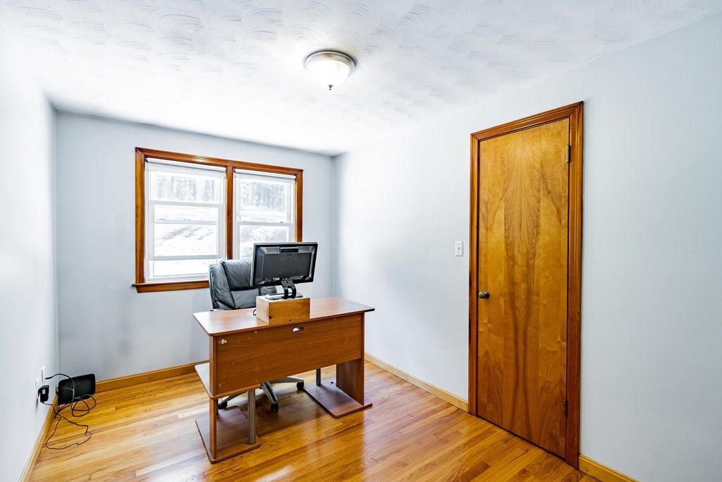 32 Pontoosic Road Westfield, MA 01085 - Photo 13 of 39 Gallery Image 13