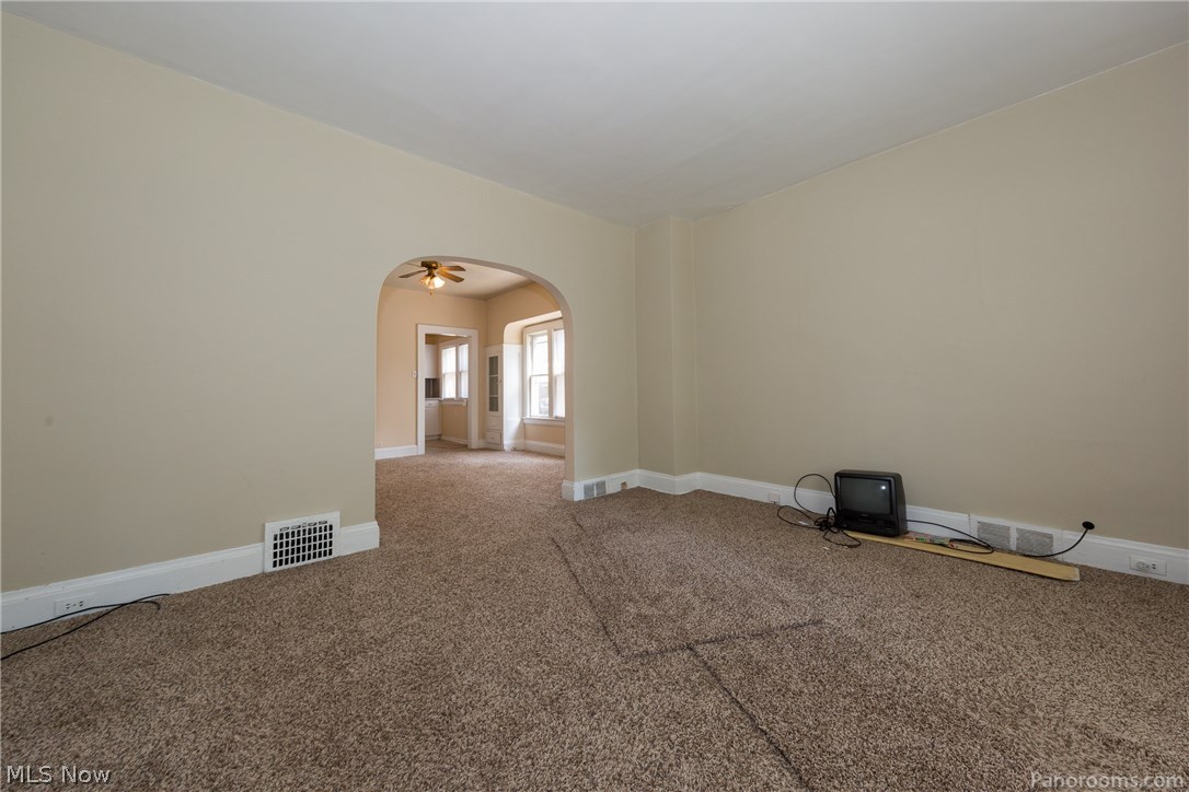 2201 Rexwood Road Cleveland, OH 44118 - Photo 3 of 23 Gallery Image 3