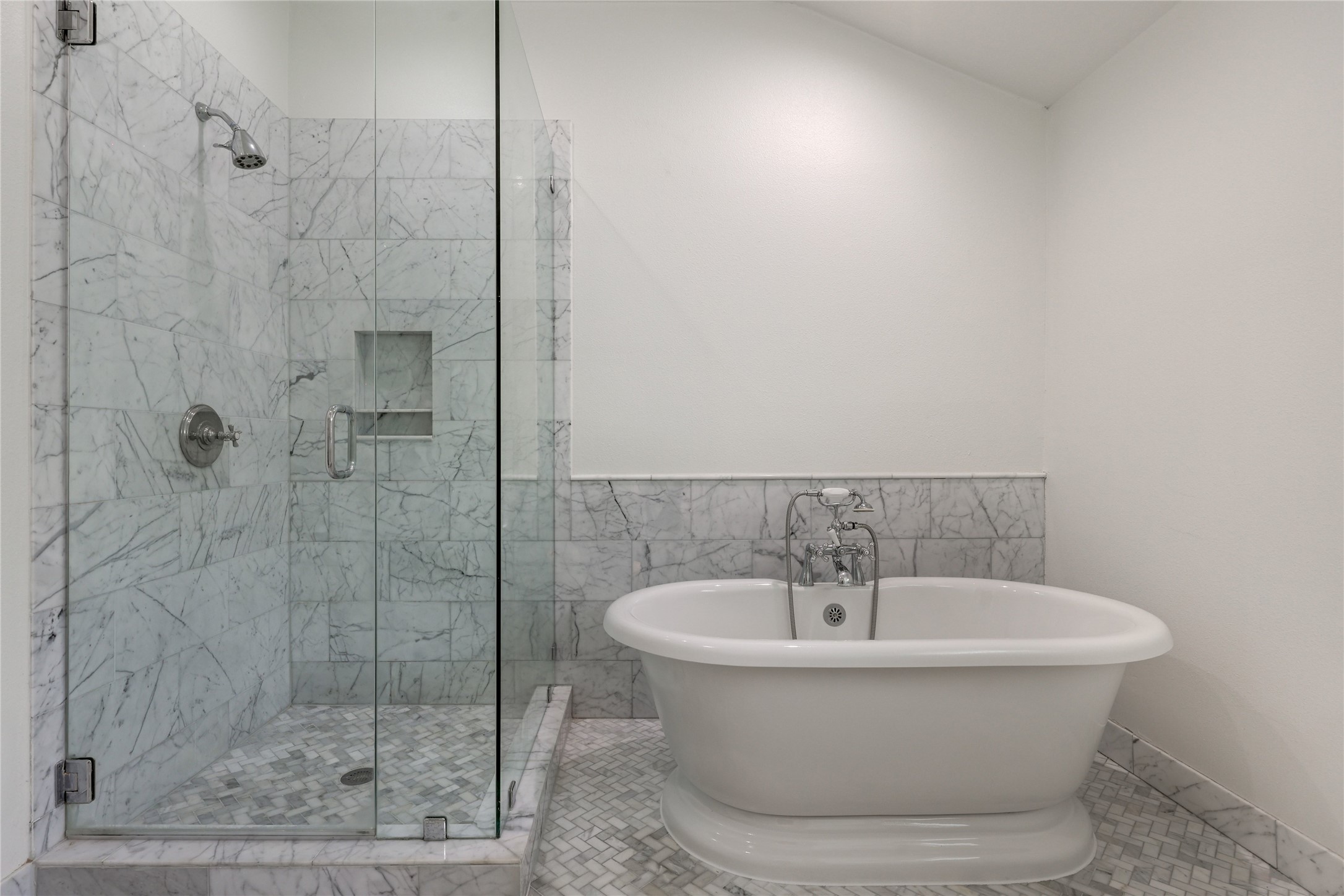5801 Valley Circle Austin, TX 78731 - Photo 22 of 40