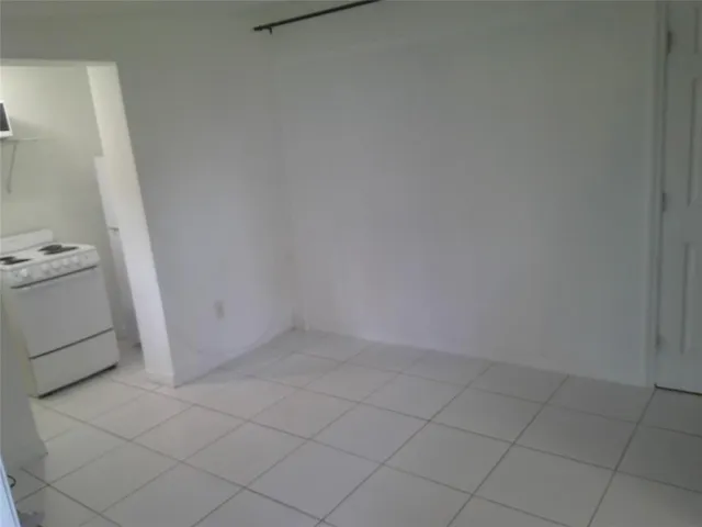 $1,100 | 7400 Panama Street, Miramar, FL 33023