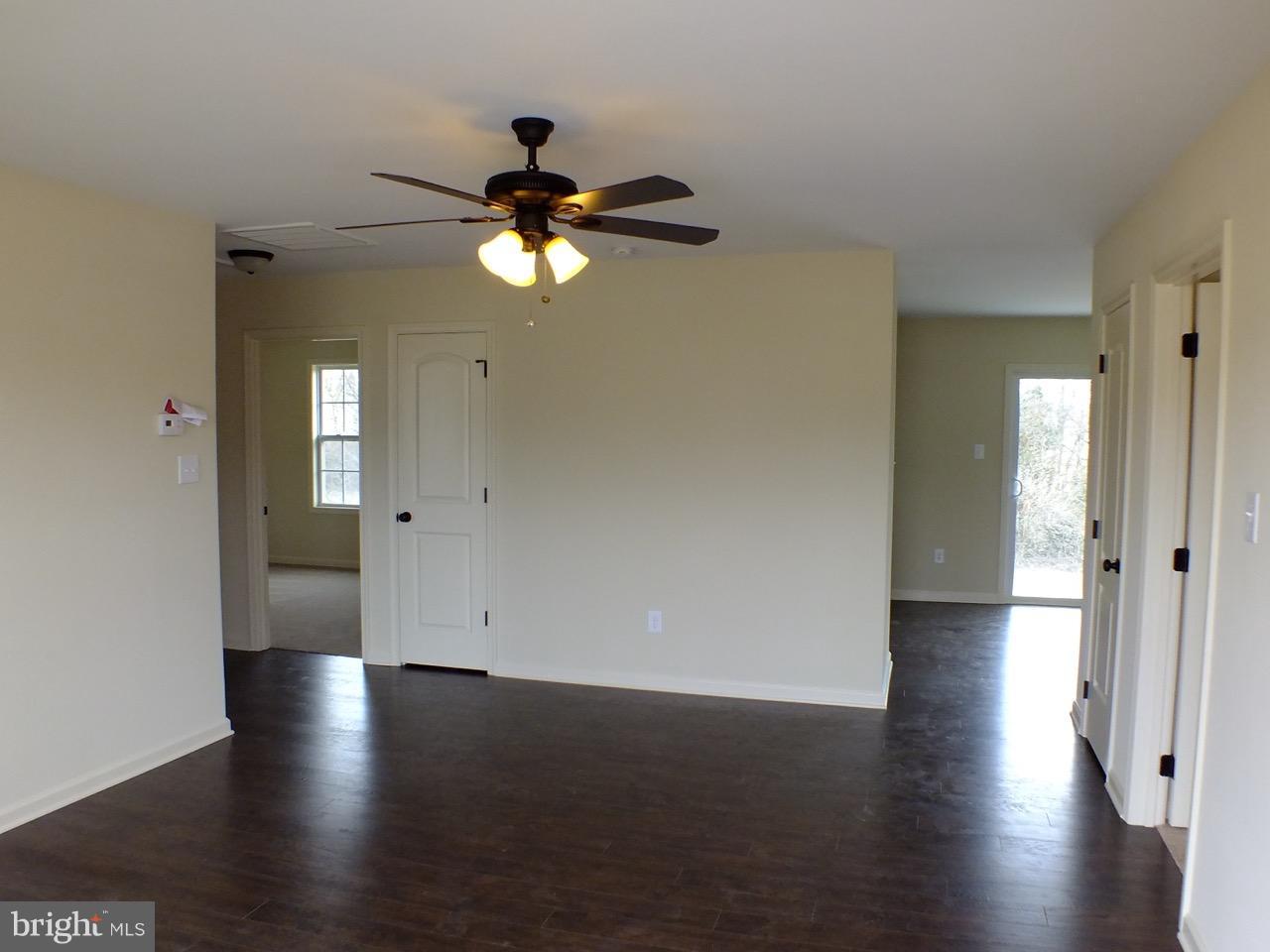 25 Lair Way Inwood, WV 25428 - Photo 4 of 14