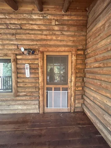 $1,800 | 53645 Country Club Drive, Idyllwild, CA 92549