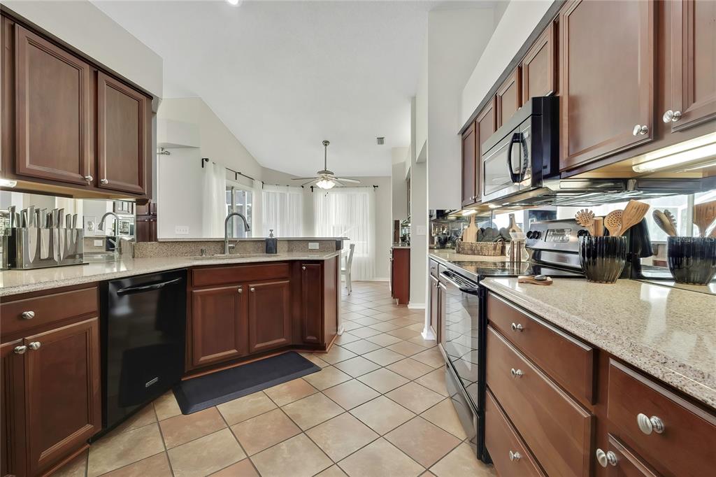 13290 Don Loop Spring Hill, FL 34609 - Photo 13 of 56