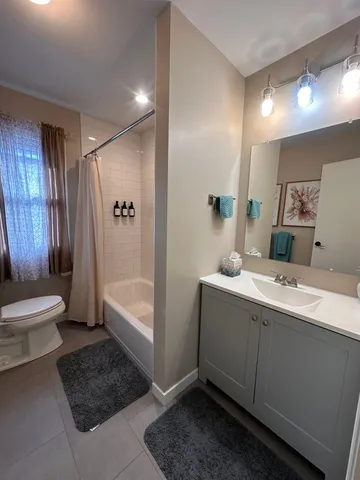 $2,875 | 629 East 67th Street, Richfield, MN 55423