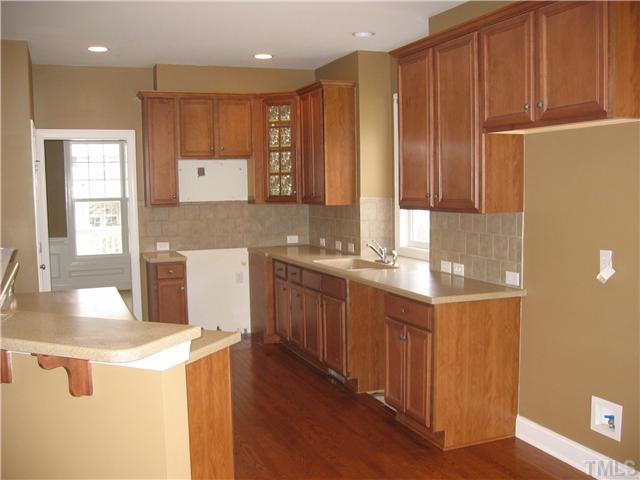 10148 Darling Street Raleigh, NC 27613 - Photo 4 of 12