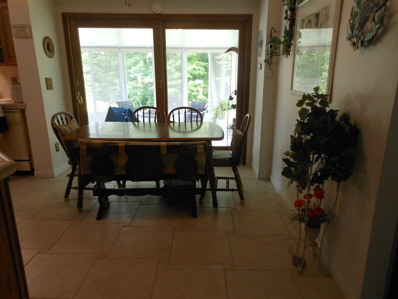 10202 Oak Road Millington, MI 48746 - Photo 21 of 33 31384924-20.JPG