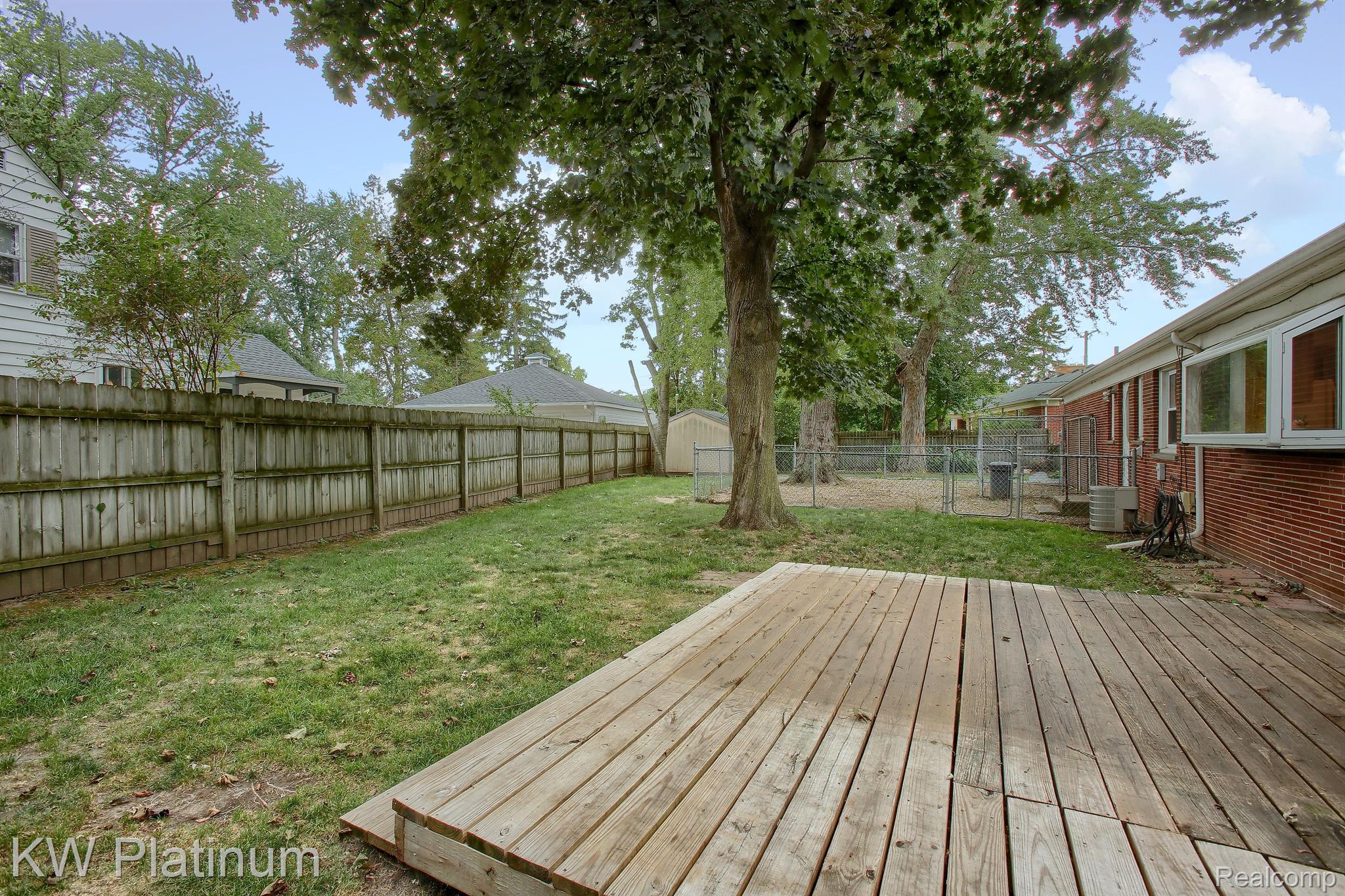 5250 Chicago Road Warren, MI 48092 - Photo 30 of 31 Gallery Image 30