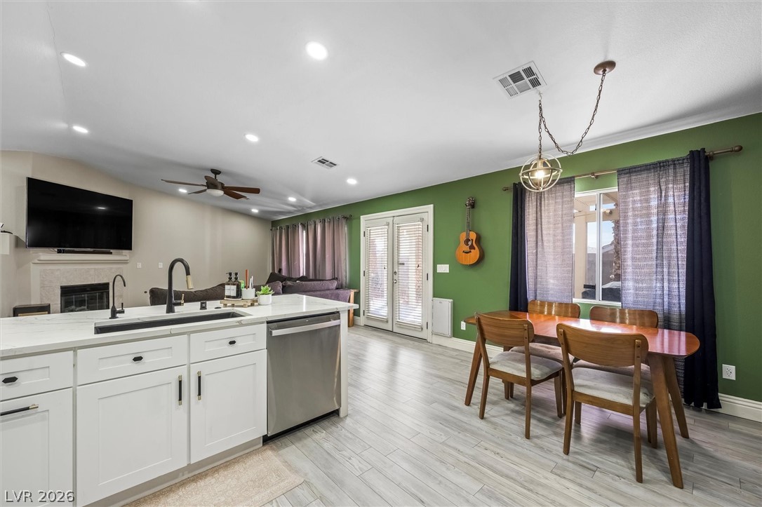 909 Cobblestone Cove Road North Las Vegas, NV 89081 - Photo 14 of 38