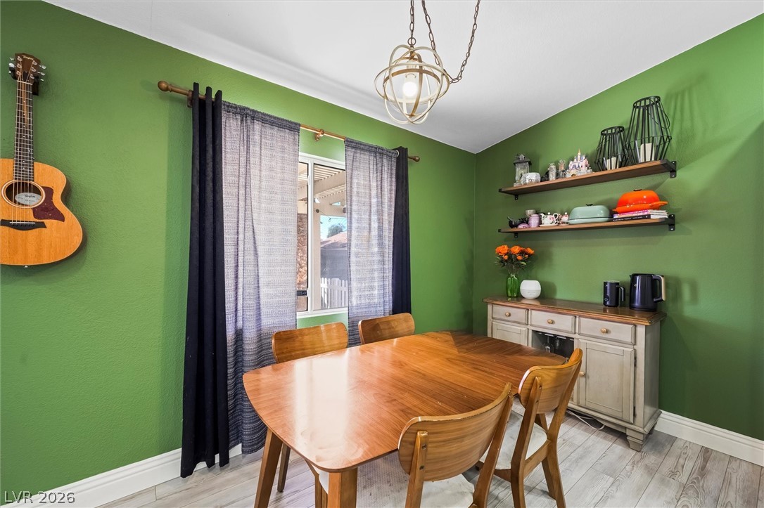 909 Cobblestone Cove Road North Las Vegas, NV 89081 - Photo 15 of 38