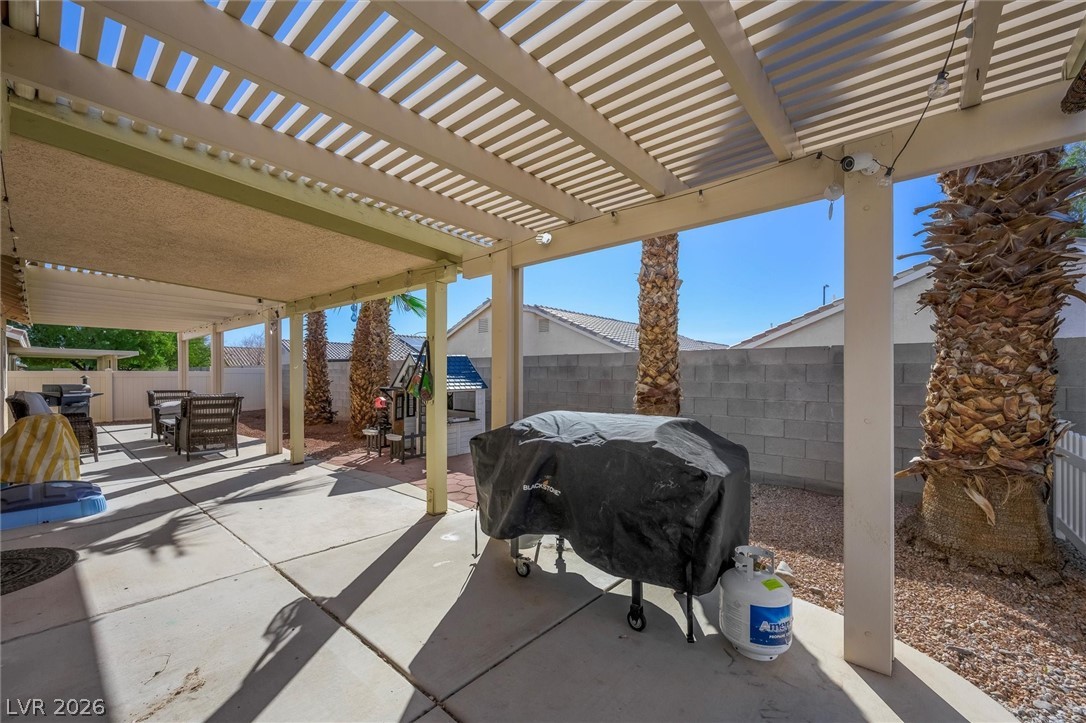 909 Cobblestone Cove Road North Las Vegas, NV 89081 - Photo 32 of 38