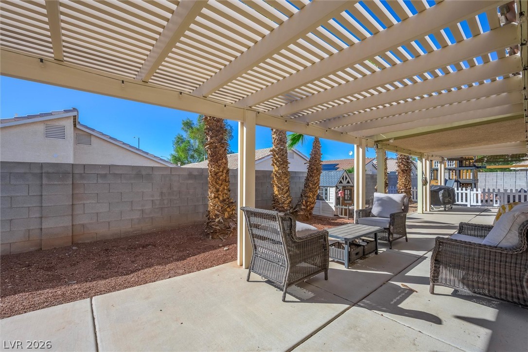 909 Cobblestone Cove Road North Las Vegas, NV 89081 - Photo 33 of 38