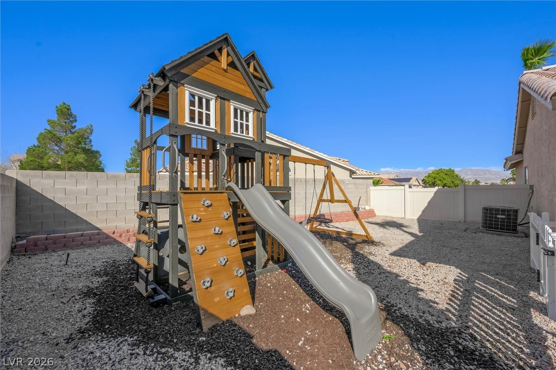 909 Cobblestone Cove Road North Las Vegas, NV 89081 - Photo 35 of 38