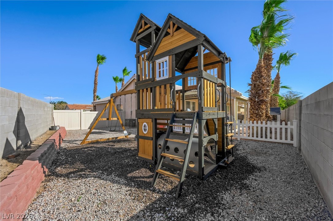 909 Cobblestone Cove Road North Las Vegas, NV 89081 - Photo 36 of 38