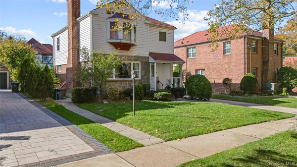 $1,399,000 | 82-10 215th Street | Oakland Gardens