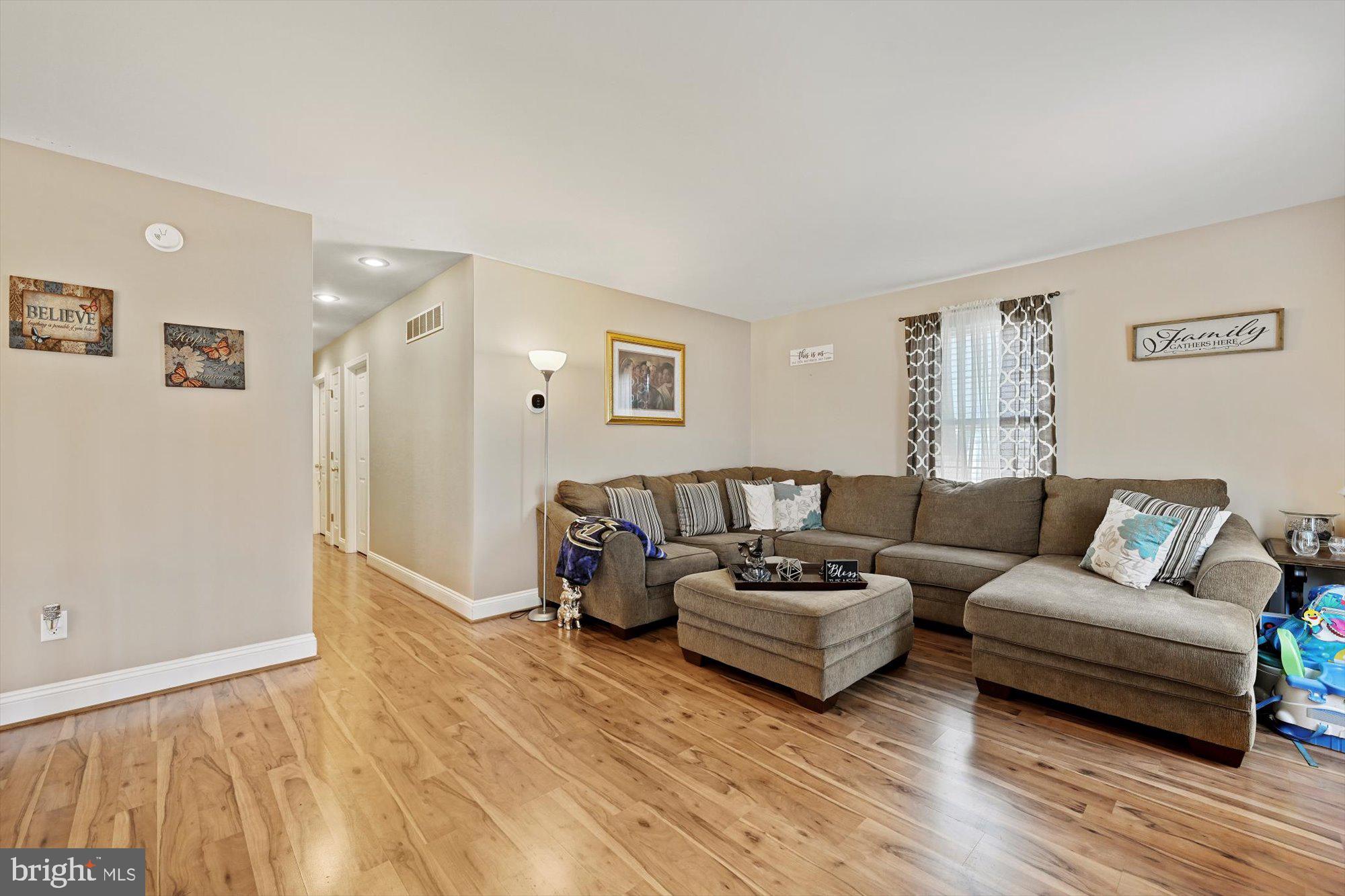 2116 Sunbriar Road Gwynn Oak, MD 21207 - Photo 5 of 28