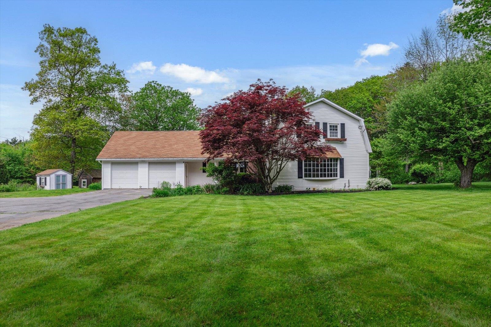 240 Middle Winchendon Road Rindge, NH 03461 - Photo 2 of 40
