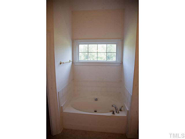 293 Jordan Narron Road Selma, NC 27576 - Photo 19 of 25 Gallery Image 19