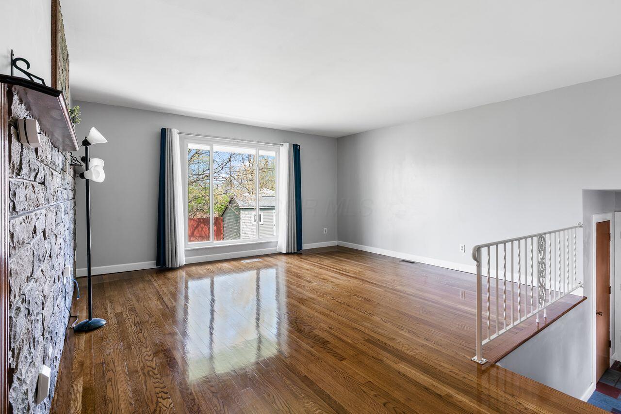 2852 Longfield Road Columbus, OH 43204 - Photo 3 of 57 R_2852_Longfield_Rd_18