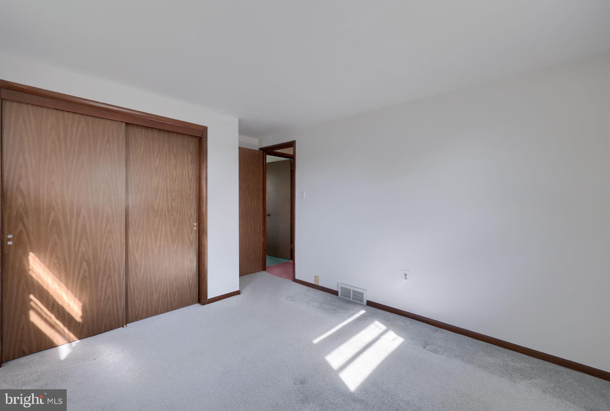 2154 Coventry Road Lancaster, PA 17601 - Photo 25 of 49 Gallery Image 25