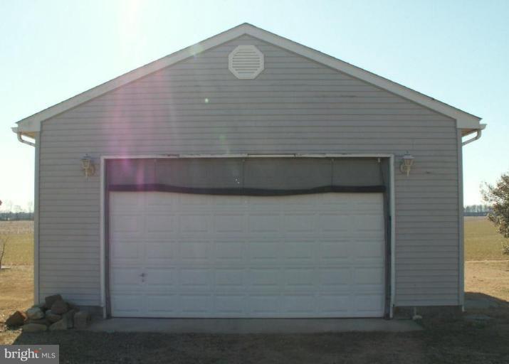 4909 Harrison Ferry Road Hurlock, MD 21643 - Photo 2 of 4 Garage 1