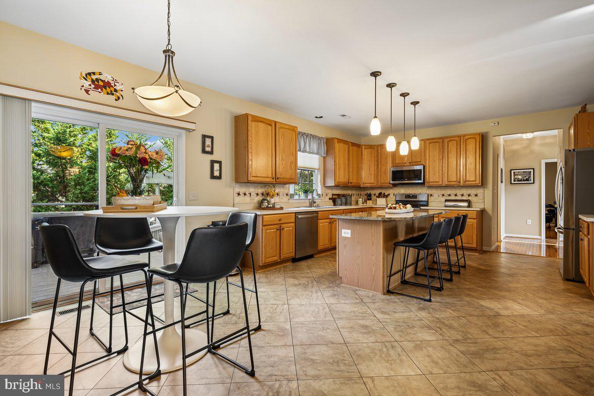 5720 Little Spring Way Frederick, MD 21704 - Photo 12 of 45 Breakfast Area