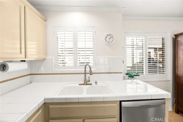 $599,999 | 1534 Marcelina Avenue, Unit B, Torrance, CA 90501