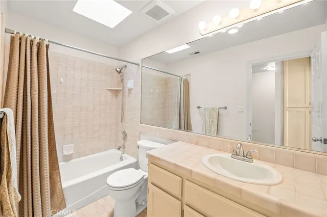 $599,999 | 1534 Marcelina Avenue, Unit B, Torrance, CA 90501