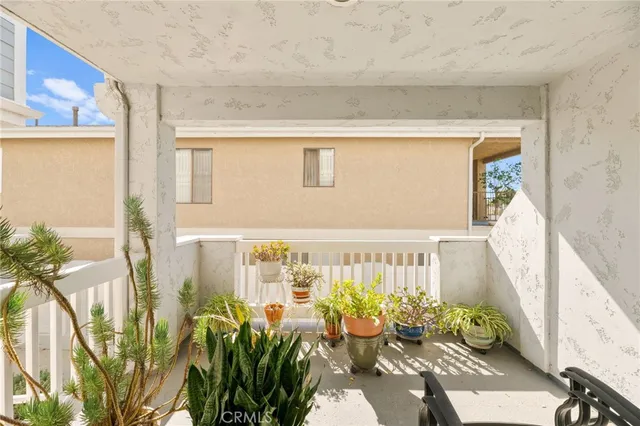 $599,999 | 1534 Marcelina Avenue, Unit B, Torrance, CA 90501