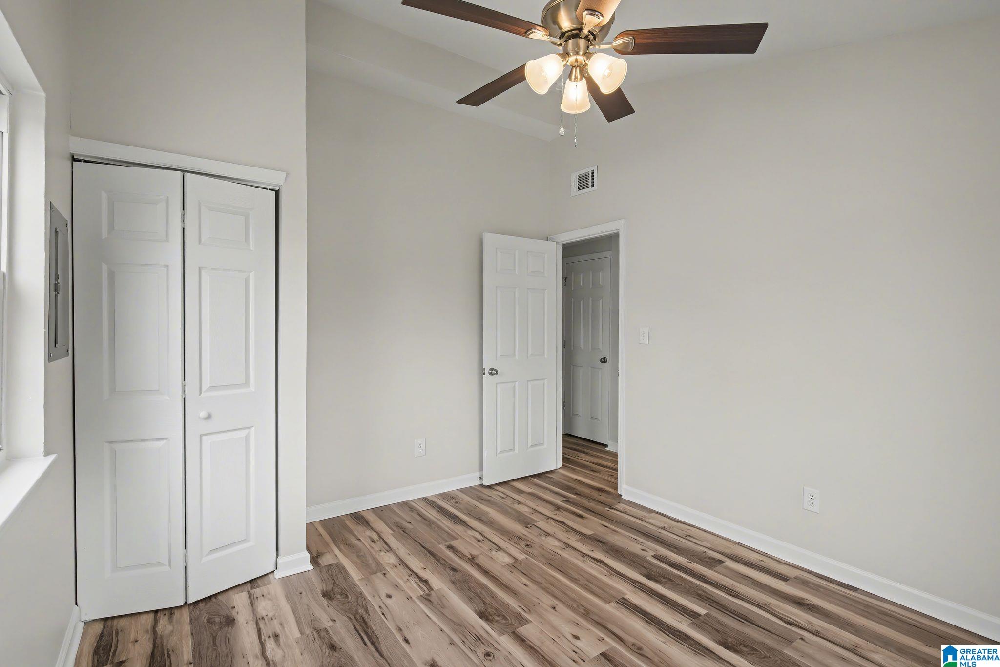 1725 3rd Place Southwest Birmingham, AL 35211 - Photo 13 of 32