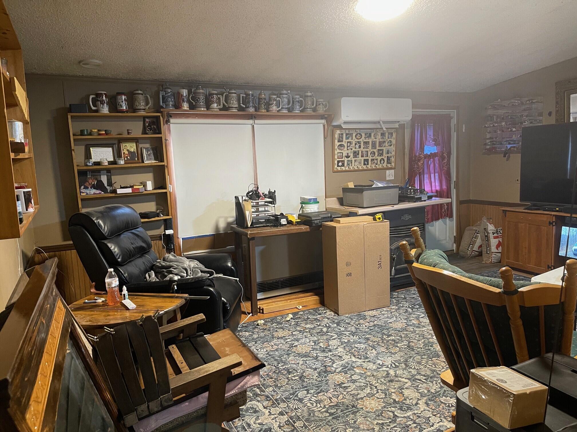 9 Jackson Street Dexter, ME 04930 - Photo 4 of 23 4