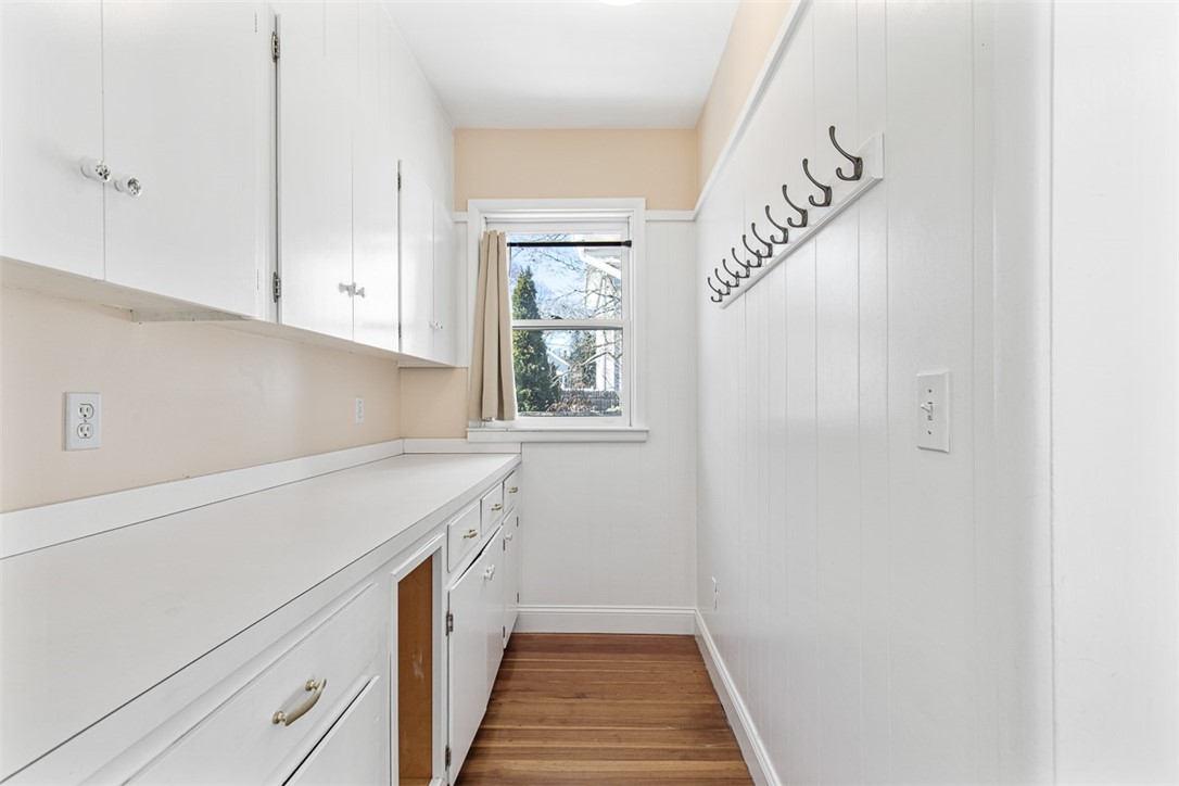 118 Ocean Avenue Cranston, RI 02905 - Photo 22 of 50