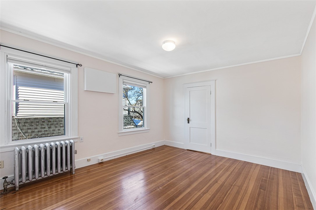 118 Ocean Avenue Cranston, RI 02905 - Photo 28 of 50