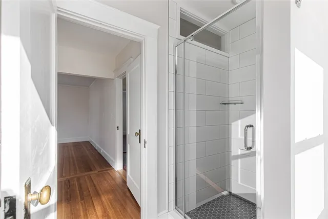 $2,995 | 118 Ocean Avenue, Cranston, RI 02905