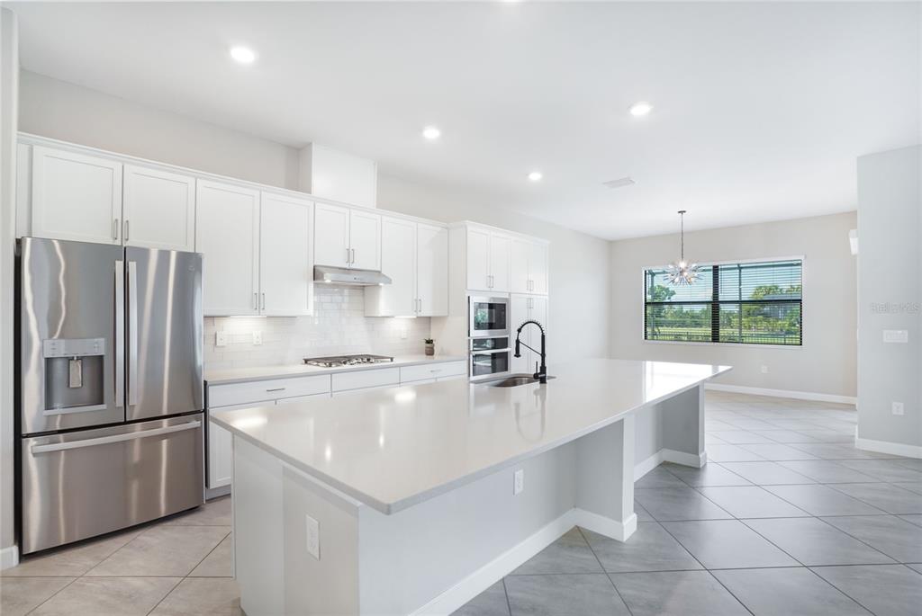 16228 Tradewind Terrace Lakewood Ranch, FL 34211 - Photo 15 of 71