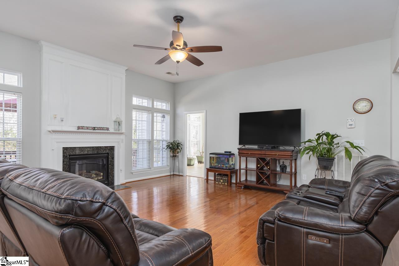 3 Neland Court Simpsonville, SC 29681 - Photo 2 of 36