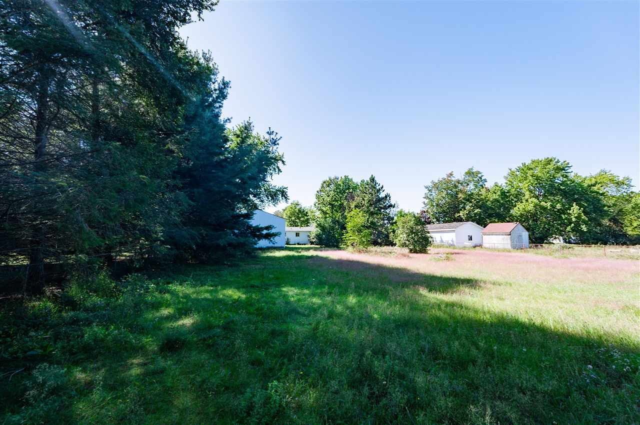 1450 Bass Lake Road Traverse City, MI 49685 - Photo 23 of 28 1892512-22.JPG