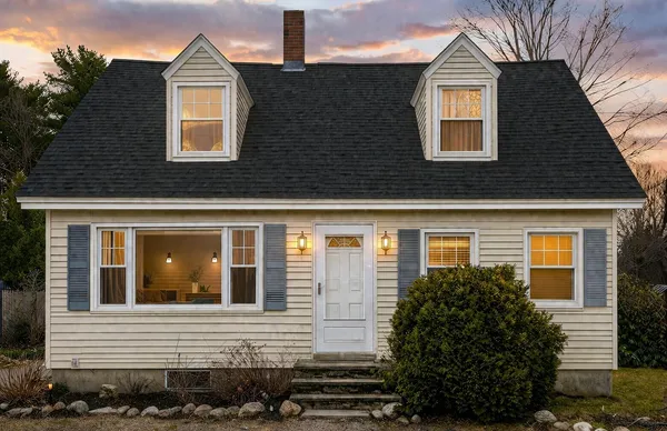 $380,000 | 1104 Pequawket Trail, Standish, ME 04085