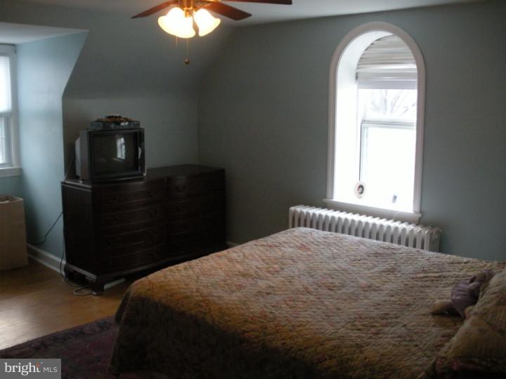 152 Rockland Road Havertown, PA 19083 - Photo 7 of 12 Bedroom