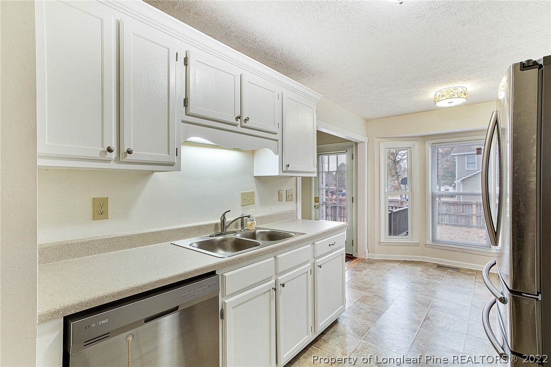 5355 Archer Road Hope Mills, NC 28348 - Photo 11 of 35 Gallery Image 11