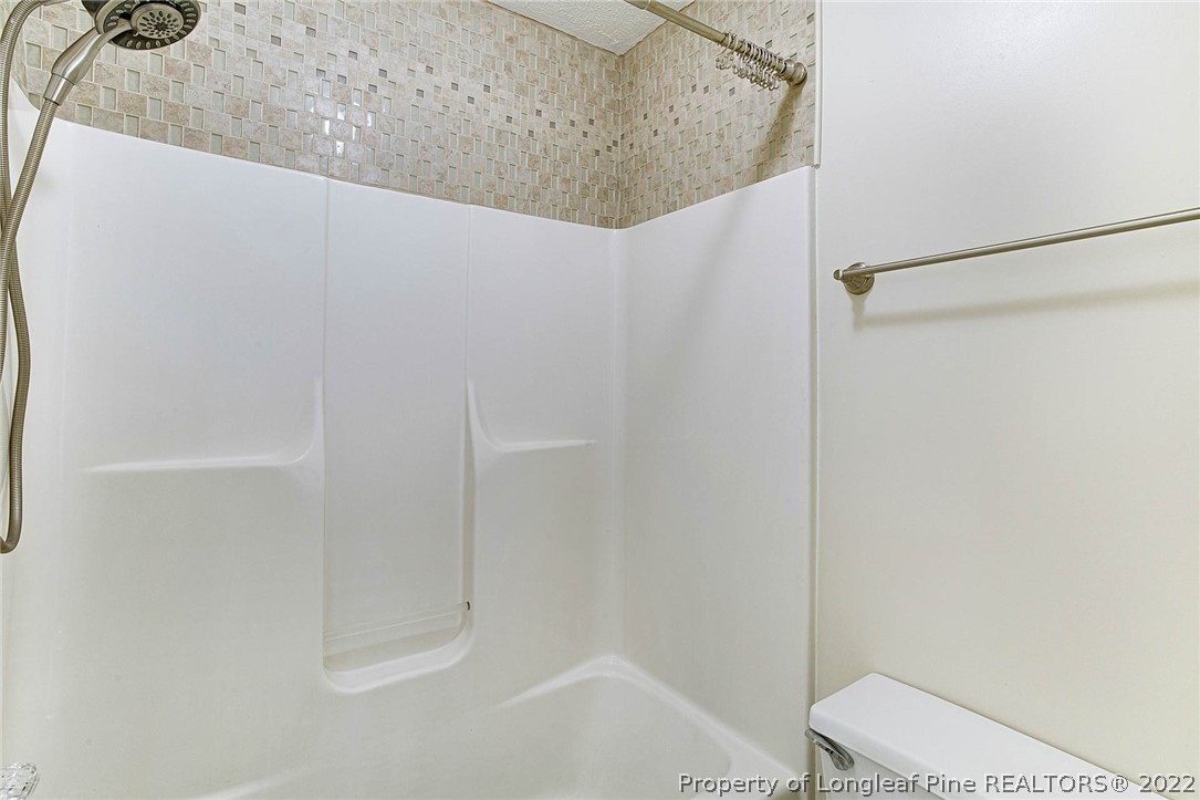 5355 Archer Road Hope Mills, NC 28348 - Photo 23 of 35 Gallery Image 23