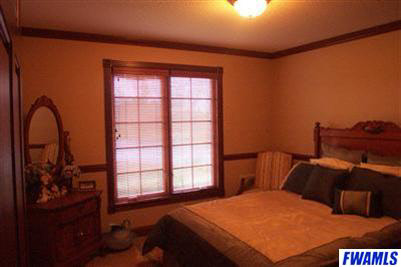 12807 Hamilton Road Roanoke, IN 46783 - Photo 16 of 21
