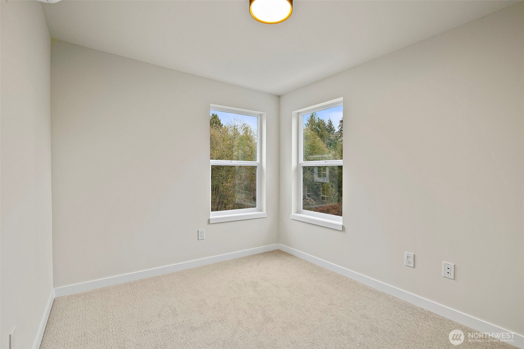 5015 144th Street Southwest, Unit A1 Edmonds, WA 98026 - Photo 30 of 34