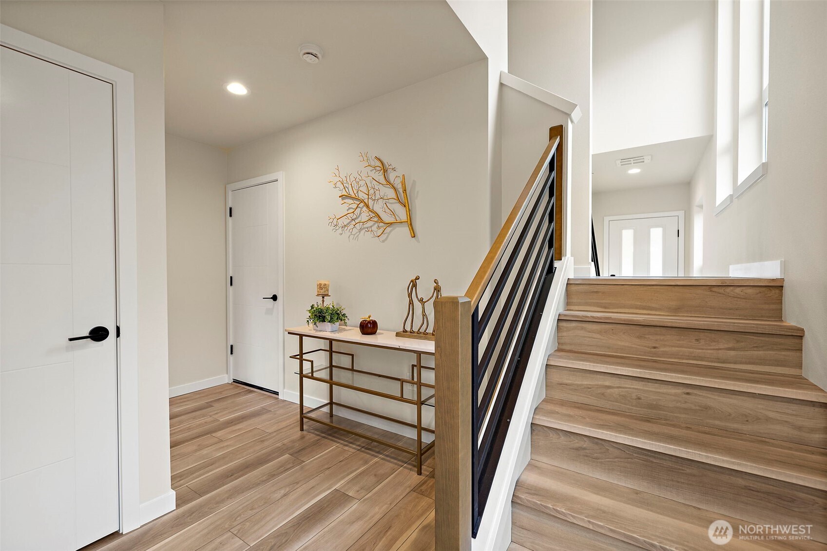 5015 144th Street Southwest, Unit A1 Edmonds, WA 98026 - Photo 3 of 34