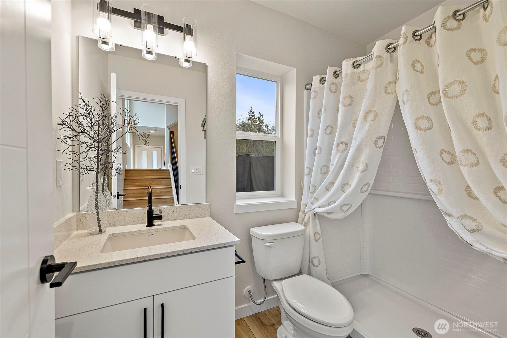 5015 144th Street Southwest, Unit A1 Edmonds, WA 98026 - Photo 6 of 34