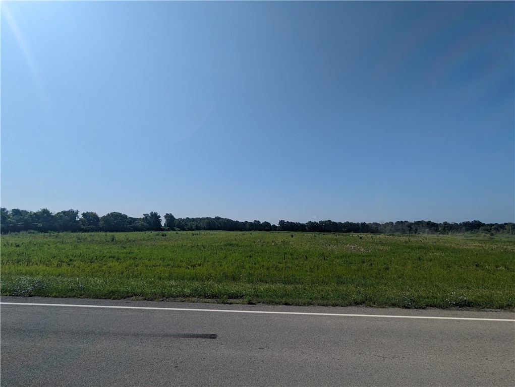 2060 Barnes Road Walworth, NY 14568 - Photo 6 of 9