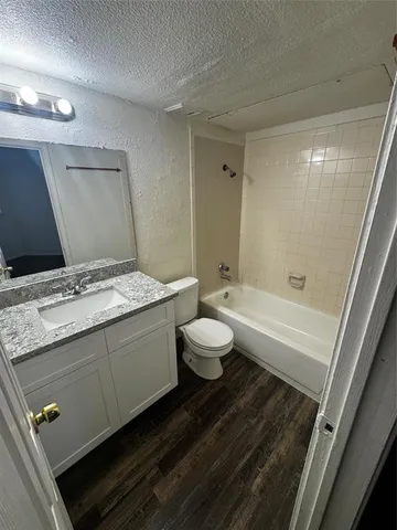 $1,290 | 3524 West Buckingham Road, Unit 226, Garland, TX 75042