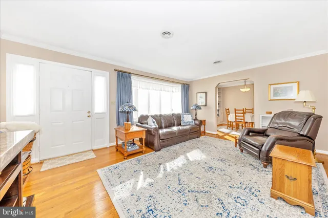 $635,000 | 4422 Highboro Drive, Mount Airy, MD 21771