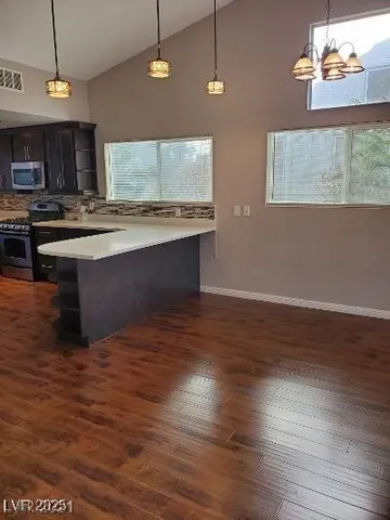 $1,995 | 4928 Forest Oaks Drive, Las Vegas, NV 89149